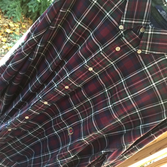 Tommy Hilfiger vintage plaid button down - Picture 6 of 7